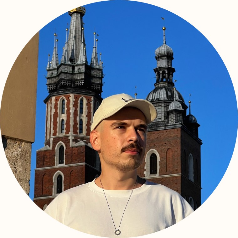 Hleb, a local guide, in front of St. Mary’s Basilica in Krakow